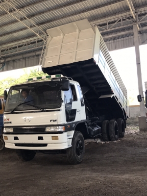 ขาย3M 240 แรงเครื่องเดิม สโลเดิม ราคา880000 บ ขาย สด ผ่อน