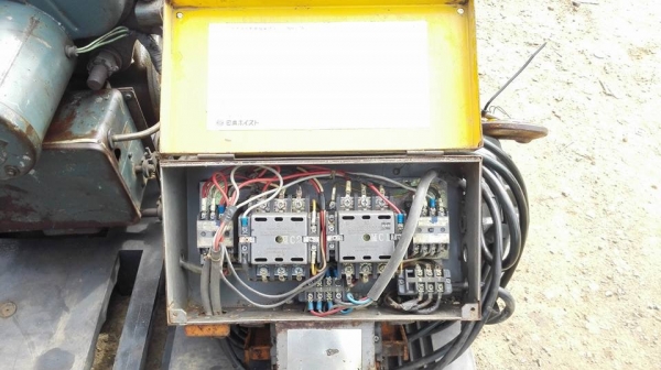 ** SOLD ** รอกสลิงไฟฟ้าญี่ปุ่น Hitachi &amp; Nippon 500 kg 4 ทิศทาง ไฟ 380V ยกลงใหม่ๆสภาพสวยพร้อมใช้