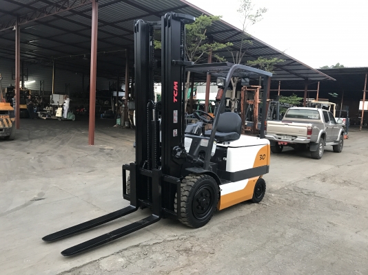 รถยกไฟฟ้า TCM 3 ตัน เสรสูง 6 เมตร