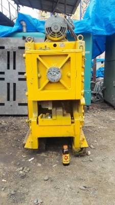 ** SOLD ** เครื่องตัดเหล็กเส้นญี่ปุ่นระบบเฟือง TK JAPAN ตัด 25-32 มม ไฟ 380V พร้อมใช้ ** SOLD ** เครื่องตัดเหล็กเส้นญี่ปุ่นระบบเฟือง TK JAPAN ตัด 25-32 มม ไฟ 380V พร้อมใช้