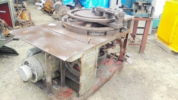 ** SOLD ** เครื่องดัดเหล็กเส้นญี่ปุ่นระบบเฟือง ดัด 25-32 มม ไฟบ้าน 2 สาย 220V พร้อมใช้