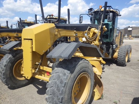 140M ปี2009 ใหม่ๆ สวยๆ  รถจากอเมริกา รอของไม่นาน ราคาไม่แพง 092-929-9942 ธีรเทพ (แบงค์)