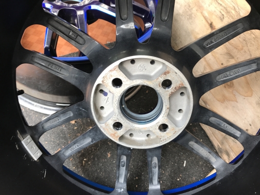 ล้อเเท้ RAYS GRAM LIGHTS 17กว้าง7อ๊อฟ42 4รู100สีเดิมๆจากญี่ปุ่น