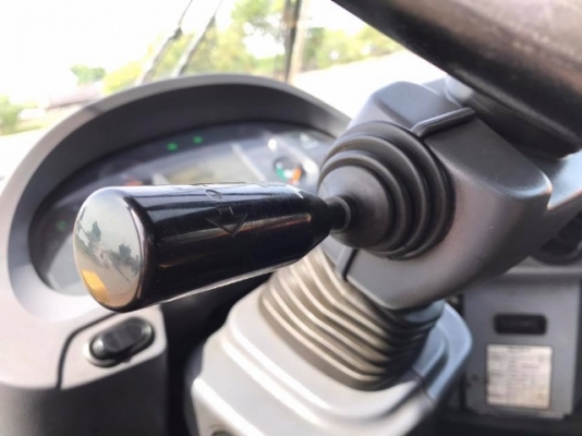 ขายรถตักล้อยาง KOMATSU WA320-6 ปี 2013 รถนอกนำเข้าจากญี่ปุ่น สภาพสวยพร้อมใช้ มีVDOการทำงานครับ