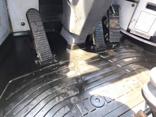 ขายรถตักล้อยาง KOMATSU WA320-6 ปี 2013 รถนอกนำเข้าจากญี่ปุ่น สภาพสวยพร้อมใช้ มีVDOการทำงานครับ