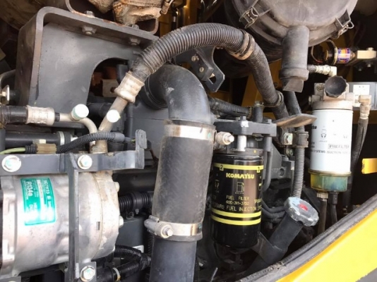 ขายรถตักล้อยาง KOMATSU WA320-6 ปี 2013 รถนอกนำเข้าจากญี่ปุ่น สภาพสวยพร้อมใช้ มีVDOการทำงานครับ