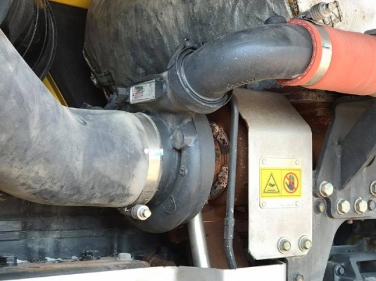 ขายรถตักล้อยาง KOMATSU WA320-6 ปี 2013 รถนอกนำเข้าจากญี่ปุ่น สภาพสวยพร้อมใช้ มีVDOการทำงานครับ