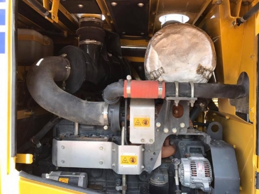 ขายรถตักล้อยาง KOMATSU WA320-6 ปี 2013 รถนอกนำเข้าจากญี่ปุ่น สภาพสวยพร้อมใช้ มีVDOการทำงานครับ