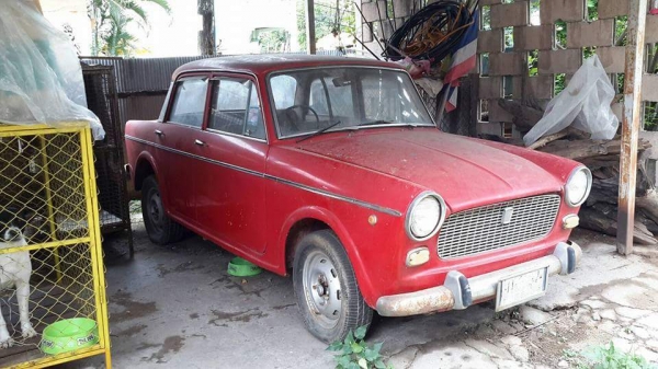 รถโบราณ