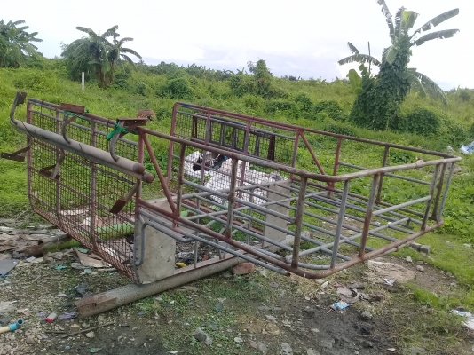 คอกรถใส่รถกระบะบิ๊กเอ็มแค็บ คอกรถใส่รถกระบะบิ๊กเอ็มแค็บ