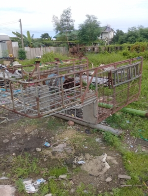 คอกรถใส่รถกระบะบิ๊กเอ็มแค็บ คอกรถใส่รถกระบะบิ๊กเอ็มแค็บ