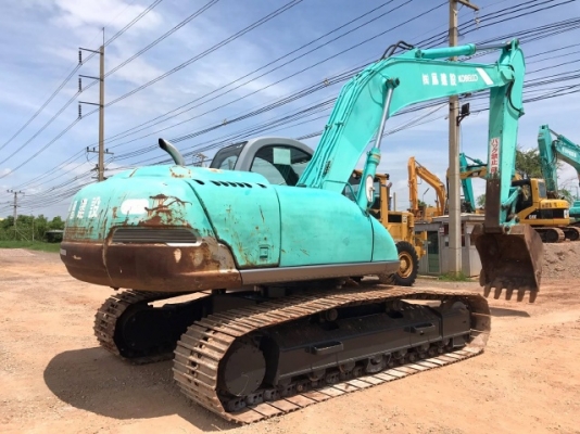 ขายรถแบคโฮ KOBELCO SK200 MARK 5 SUPER รถนอกนำเข้าเองจากญี่ปุ่น สภาพสวยพร้อมใช้งาน มีVDOการทำงานครับ
