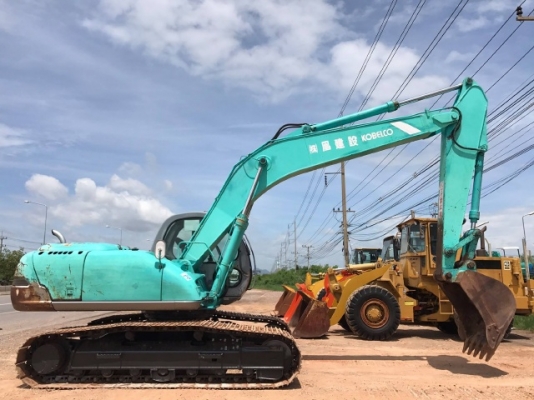 ขายรถแบคโฮ KOBELCO SK200 MARK 5 SUPER รถนอกนำเข้าเองจากญี่ปุ่น สภาพสวยพร้อมใช้งาน มีVDOการทำงานครับ