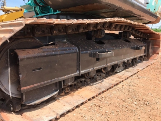 ขายรถแบคโฮ KOBELCO SK200 MARK 5 SUPER รถนอกนำเข้าเองจากญี่ปุ่น สภาพสวยพร้อมใช้งาน มีVDOการทำงานครับ