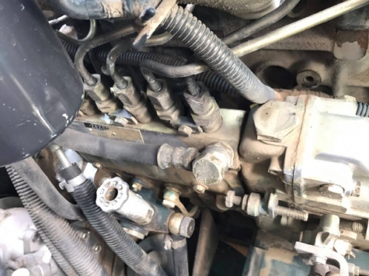 ขายรถแบคโฮ KOBELCO SK200 MARK 5 SUPER รถนอกนำเข้าเองจากญี่ปุ่น สภาพสวยพร้อมใช้งาน มีVDOการทำงานครับ