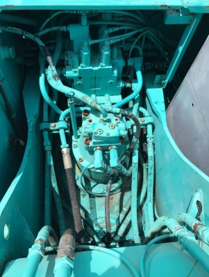 ขายรถแบคโฮ KOBELCO SK200 MARK 5 SUPER รถนอกนำเข้าเองจากญี่ปุ่น สภาพสวยพร้อมใช้งาน มีVDOการทำงานครับ