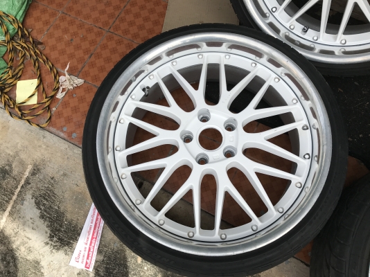 ล้อเเท้ ENKEI 19หน้า8ครึ่งหลัง9ครึ่งอ๊อฟ30ทั้ง4วงเก่าญี่ปุ่นเเท้สภาพสวย ล้อเเท้ ENKEI 19หน้า8ครึ่งหลัง9ครึ่งอ๊อฟ30ทั้ง4วงเก่าญี่ปุ่นเเท้สภาพสวย