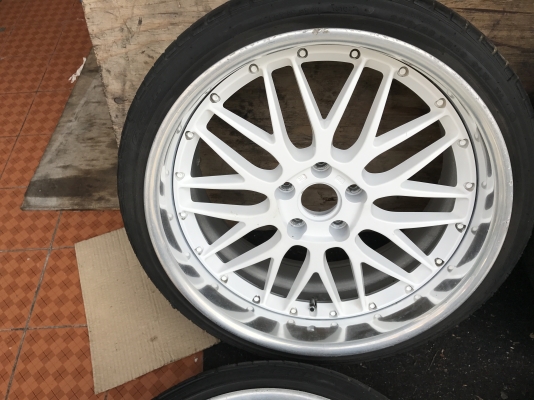 ล้อเเท้ ENKEI 19หน้า8ครึ่งหลัง9ครึ่งอ๊อฟ30ทั้ง4วงเก่าญี่ปุ่นเเท้สภาพสวย ล้อเเท้ ENKEI 19หน้า8ครึ่งหลัง9ครึ่งอ๊อฟ30ทั้ง4วงเก่าญี่ปุ่นเเท้สภาพสวย