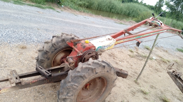 ขายตัวรุ้งเพชร ตัวสภาพเดิมๆยังไม่เคยเปิดเลยครับ ขายตัวรุ้งเพชร ตัวสภาพเดิมๆยังไม่เคยเปิดเลยครับ