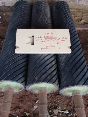 ลูกรีดยางขนาดใหญ่