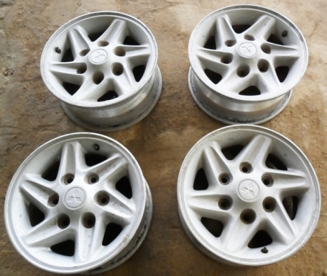 แม็กกระบะ ขอบ14 เอนไกแท้ 6รู139 สภาพดี วงละ650