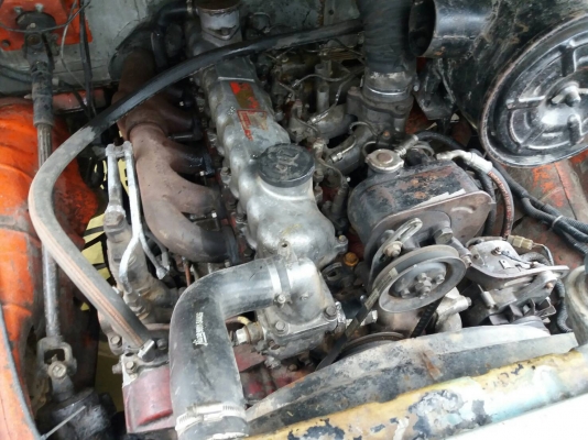 ขายหัวยาวดั้มท์  เพลาเดียว เครื่อง HO6C  200  แรง  พวงมาลัยเพาเวอร์  ราคา  190,000 บาท