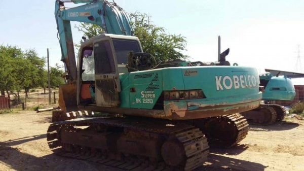 ขาย 415,000฿.KOBELCO. SK220 MARK 3 เครื่องดีปั้มดีเอวดีช่วงล่างดี ไฟฟ้าตัด.เอกสารใบซื้อขาย รถอยู่.มหาชัย. โทร&ไอดีไลน์ 0610710295 ขาย 415,000฿.KOBELCO. SK220 MARK 3 เครื่องดีปั้มดีเอวดีช่วงล่างดี ไฟฟ้าตัด.เอกสารใบซื้อขาย รถอยู่.มหาชัย. โทร&ไอดีไลน์ 0610710295