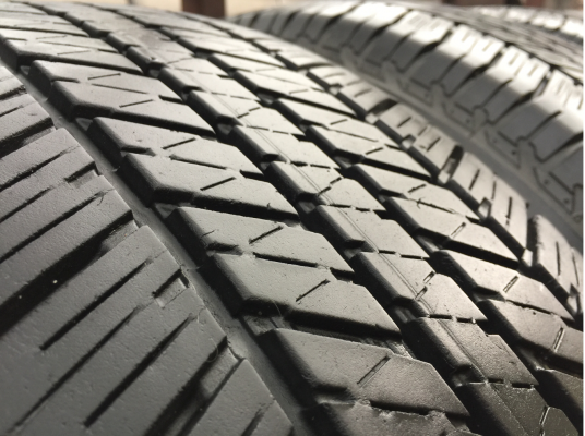 ยาง Bridgestone 265 65 17 ปี15 ดอกเต็ม ใช้ยาว ราคาไม่แพง