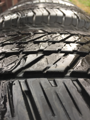 ยาง Bridgestone 265 65 17 ปี15 ดอกเต็ม ใช้ยาว ราคาไม่แพง