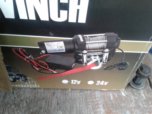 วินซไฟฟ้า 12v วินซไฟฟ้า 12v