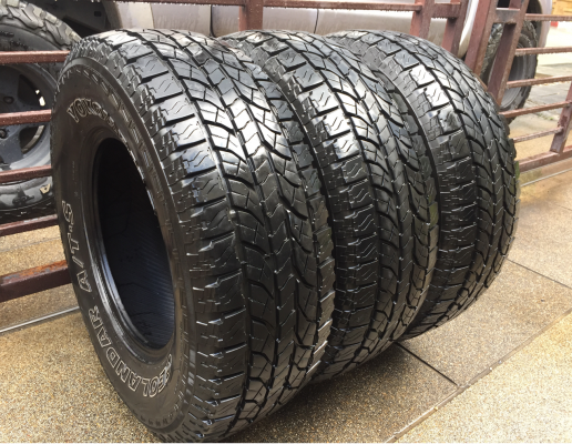 ยาง All Yokohama 265 70 16 ปลายปี15 มี3เส้น ดอกเต็ม ใช้ยาว