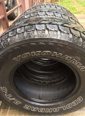 ยาง All Yokohama 265 70 16 ปลายปี15 มี3เส้น ดอกเต็ม ใช้ยาว