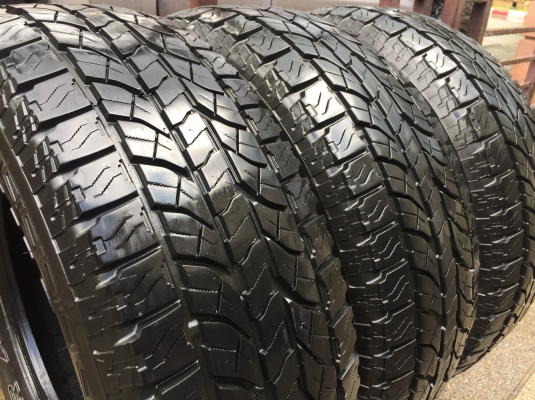 ยาง All Yokohama 265 70 16 ปลายปี15 มี3เส้น ดอกเต็ม ใช้ยาว