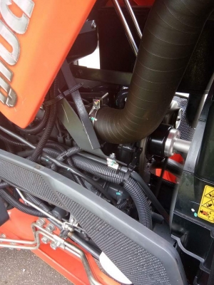 รถไถคูโบต้าL3608SP รถเกรดเอ!! #สวยมากๆเหมือนได้รถใหม่ ใช้งานแค่141 ชม (พีทีโอไม่เคยใช้งานเลย) สีเดิมๆ100 \% #มาพร้อมดันหน้า+ผานพรวน