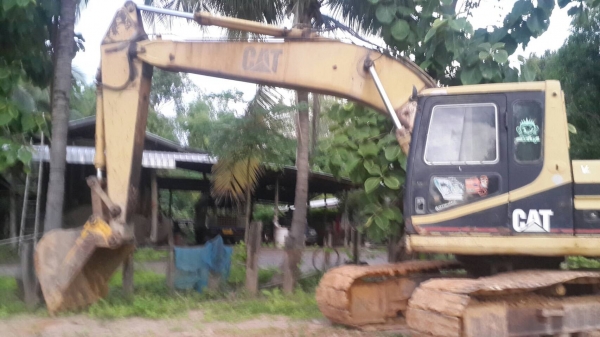 CAT320 V2