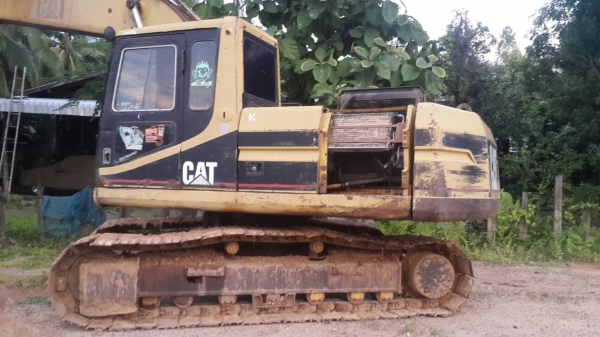 CAT320 V2
