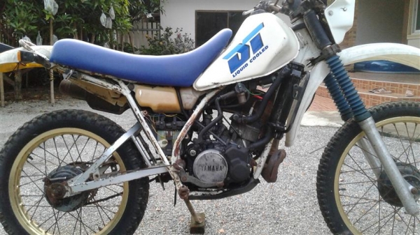 ขาย DT125 ตัวนอกทะเบียนโอนเครื่องดีเหมาะเอาไปเก็บอะไหล่ต่อ