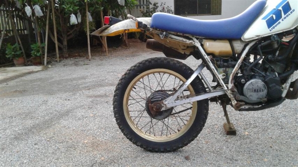 ขาย DT125 ตัวนอกทะเบียนโอนเครื่องดีเหมาะเอาไปเก็บอะไหล่ต่อ