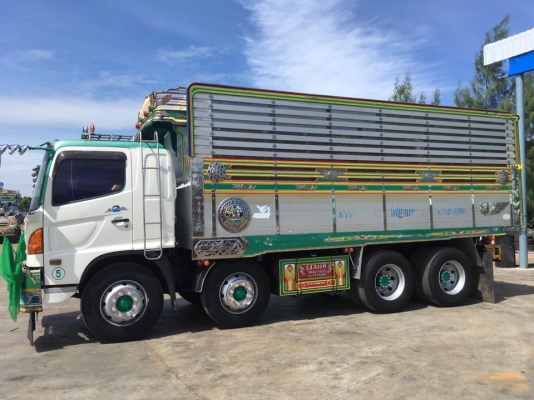 Hino mega เครื่อง 260 ปี 47 ดั้มพ์แม่ลูก 2 เพลา สภาพสวยเดิมบางพร้อมใช้ ยางดี ใส่ของได้ 30 ตัน ราคาขาย 1,870,000 บาท