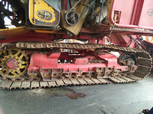 ขายรถเกี่ยวข้าวศักดิ์พัฒนา เครื่อง205แรงตัวเดิน10เพลาใหญ่ ปั้มพ์ไดกิ้นส์22 อุ้มปรับระดับ อีซซู6HL อุ้ม2.5ตัน