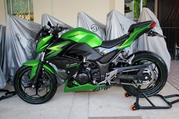 Z300 ปี2015 (ดาวน์25,000) วิ่งน้อย สภาพป้ายแดง Z300 ปี2015 (ดาวน์25,000) วิ่งน้อย สภาพป้ายแดง