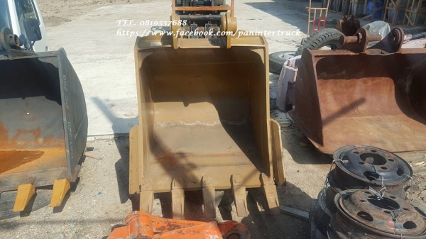 สินค้าใหม่ (ประกอบจากเมืองนอก) BUCKET บุ๊งกี๋สำหรับรถขุดไซค์ 200 ,220 /สลัก 80 มิล/ แบบมีปีกข้าง/ ปากกว้าง:42 นิ้ว /ราคาเพียง(ใบละ) 42,000 บาท สนใจรีบติดต่อ 0819337688 สินค้าใหม่ (ประกอบจากเมืองนอก) BUCKET บุ๊งกี๋สำหรับรถขุดไซค์ 200 ,220 /สลัก 80 มิล/ แบบมีปีกข้าง/ ปากกว้าง:42 นิ้ว /ราคาเพียง(ใบละ) 42,000 บาท สนใจรีบติดต่อ 0819337688