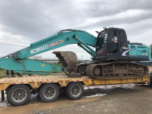 ขายด่วน!! Kobelco SK200-8 YN12 SUPER XM ไมล์ ชม. 4,000 สภาพสวยมากค่ะ