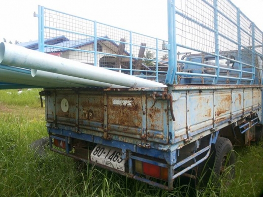 ขายตามสภาพ รถอิซูซุ 4 ล้อกลาง เครื่อง 74 แรง ทะเบียนขาด2 ปี  ชุดโอนพร้อม