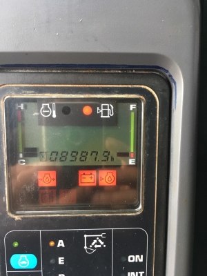 รถขุด KOMATSU PC200-7