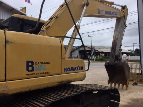 รถขุด KOMATSU PC200-7