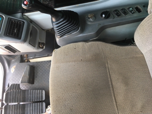 รถขุด KOMATSU PC200-7