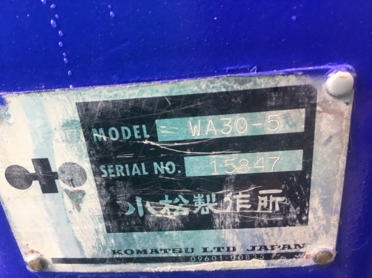 รถตักล้อยาง KOMATSU WA30-5 รถสวย