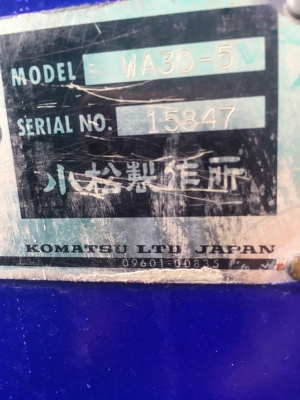 รถตักล้อยาง KOMATSU WA30-5 รถสวย