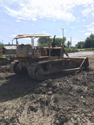 ขาย 235,000 CAT D5D ตีนเป็ดแต่ใส่แผ่นตีนไก่ เครื่องดี เกียร์แรง ช่วงล่างสวย  รถอยู่ นครปฐม  090-772-3710 090-772-3708